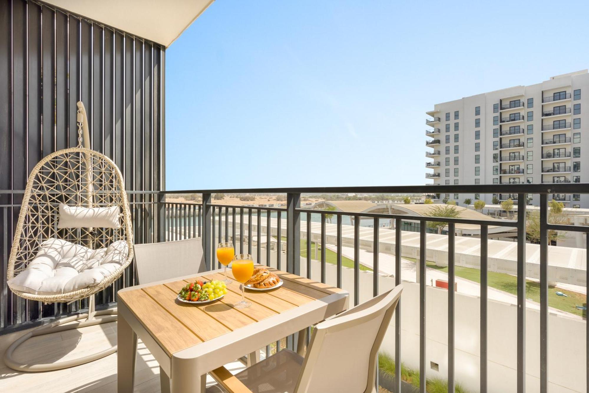 Apartamento Yas Island Premier Apts By Desert Key - Steps To Ferrari World & Yas Mall *