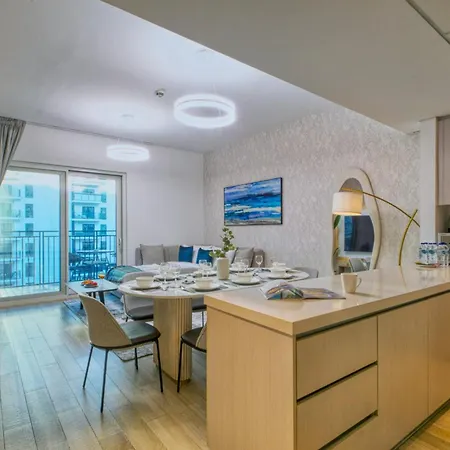 Abu Dhabi Premier Apt -Steps To Ferrari World & Yas Mall Esterno foto