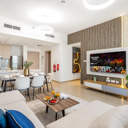 Abu Dhabi Premier Apt -Steps To Ferrari World & Yas Mall Exterior photo