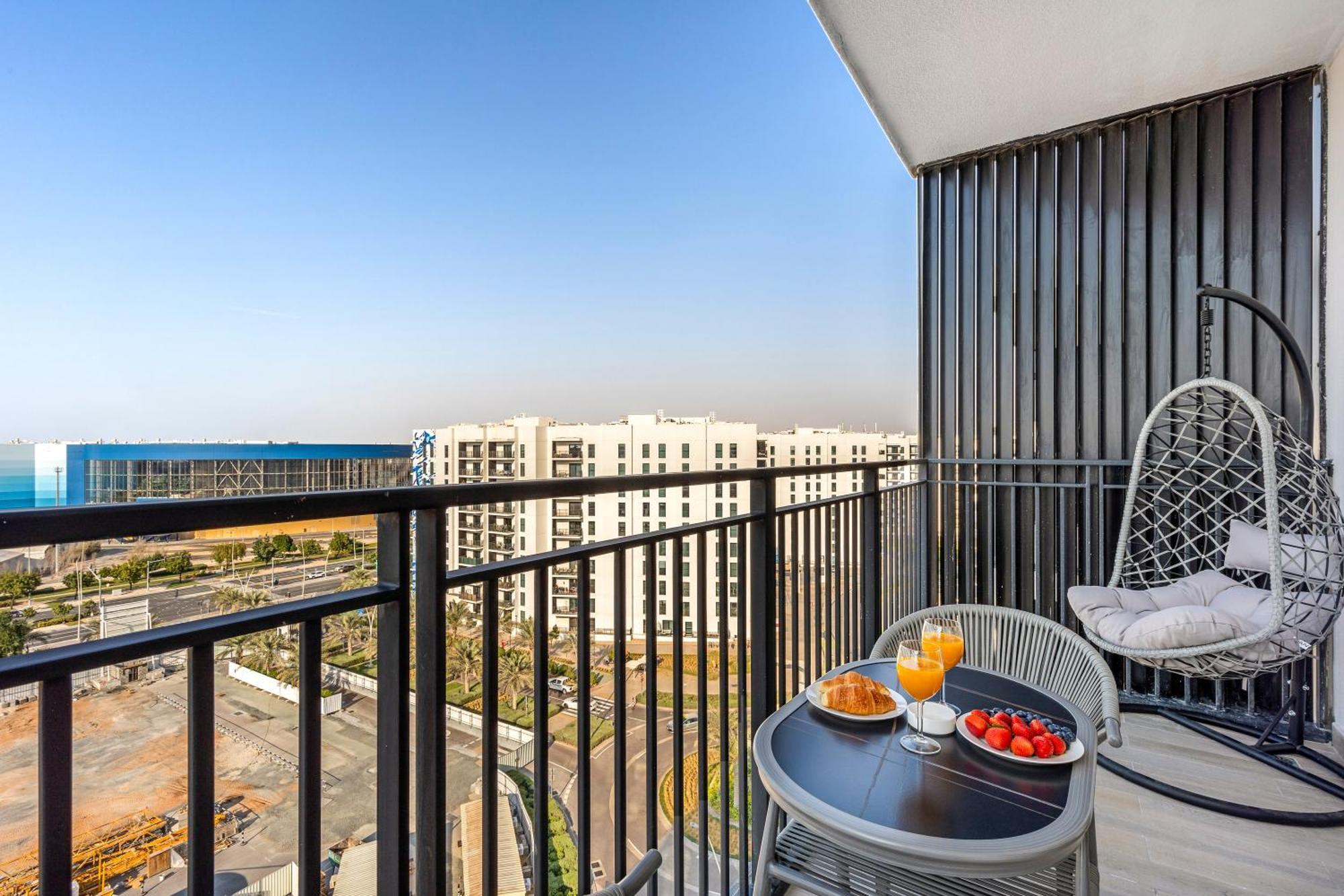 Premier -steps To Ferrari World & Yas Mall Apartment