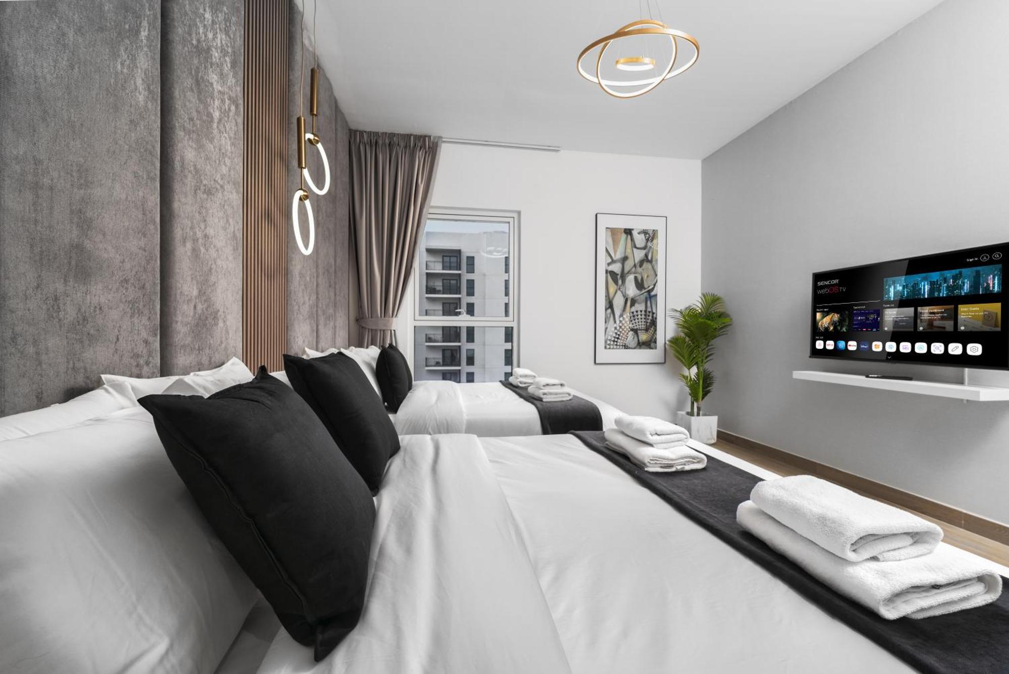 Premier -steps To Ferrari World & Yas Mall Apartment *